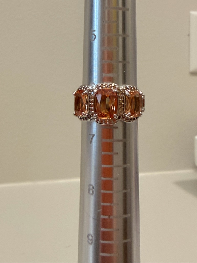Bomb Party Nwot! Three-Stone Orange Crystal Ring